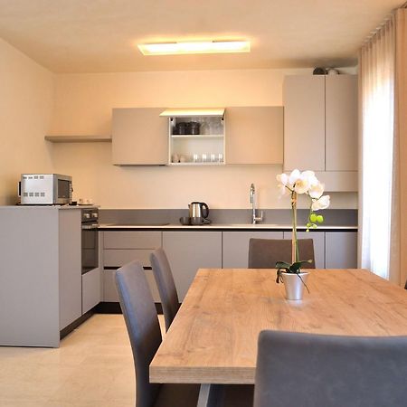Portico Oscuro Deluxe Apartment - Centro Citta Treviso Kültér fotó