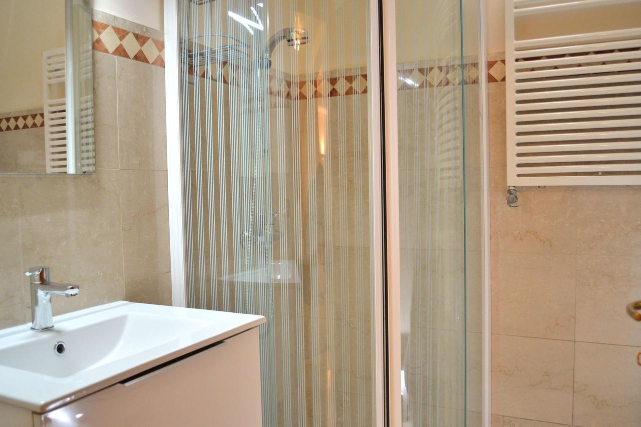 Portico Oscuro Deluxe Apartment - Centro Citta Treviso Kültér fotó