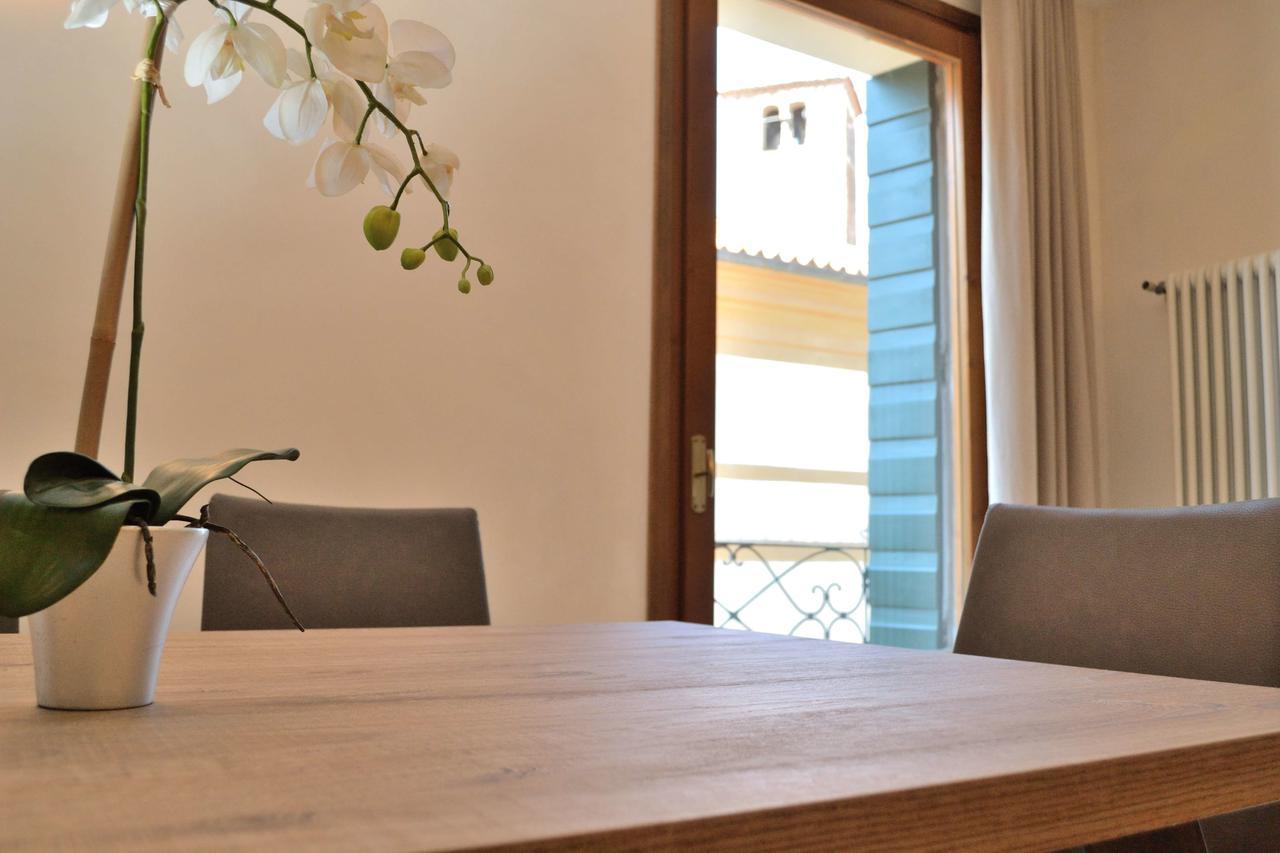 Portico Oscuro Deluxe Apartment - Centro Citta Treviso Kültér fotó