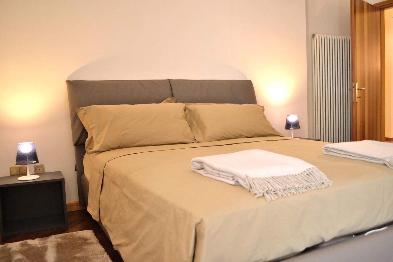 Portico Oscuro Deluxe Apartment - Centro Citta Treviso Kültér fotó
