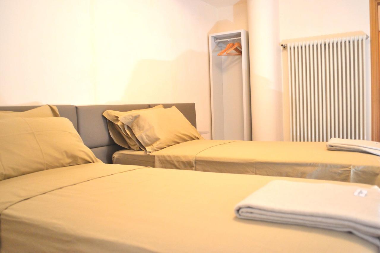 Portico Oscuro Deluxe Apartment - Centro Citta Treviso Kültér fotó